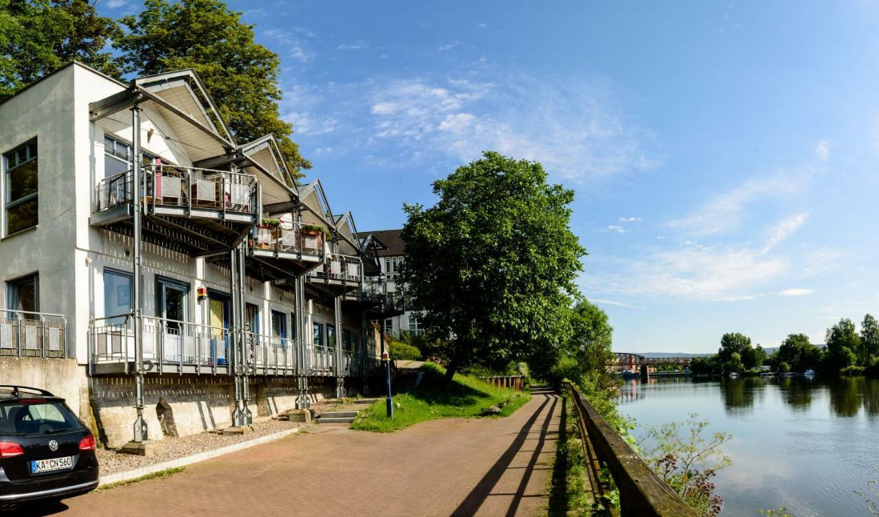 Weserwohnung - Bootshaus Urlaub Am Wasser Hamelin Exterior photo